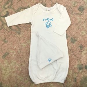 BeeAttitudes New Bee White Sleeper Gown and Hat 3m